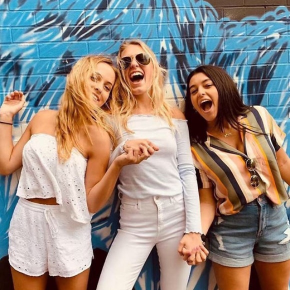 New Hollister Eyelet Strapless Crop Top - Picture 1 of 6